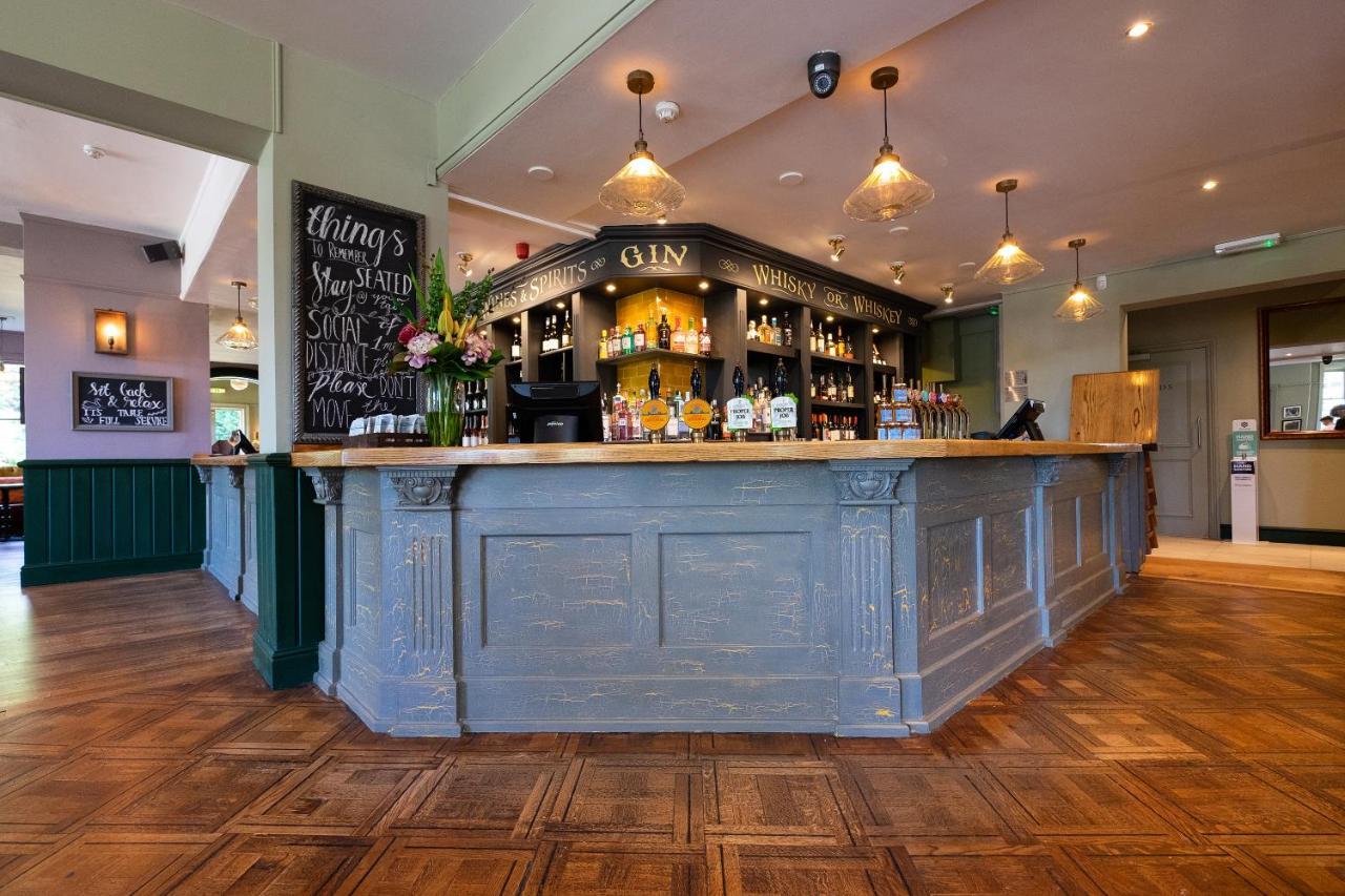 Worplesdon Place Hotel Guildford Luaran gambar