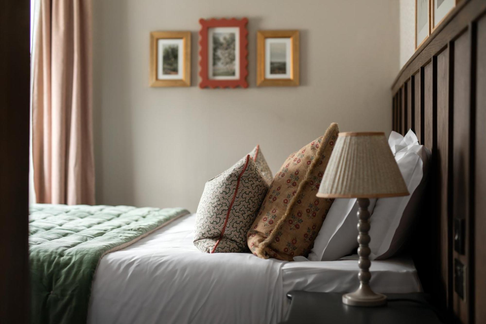 Worplesdon Place Hotel Guildford Luaran gambar