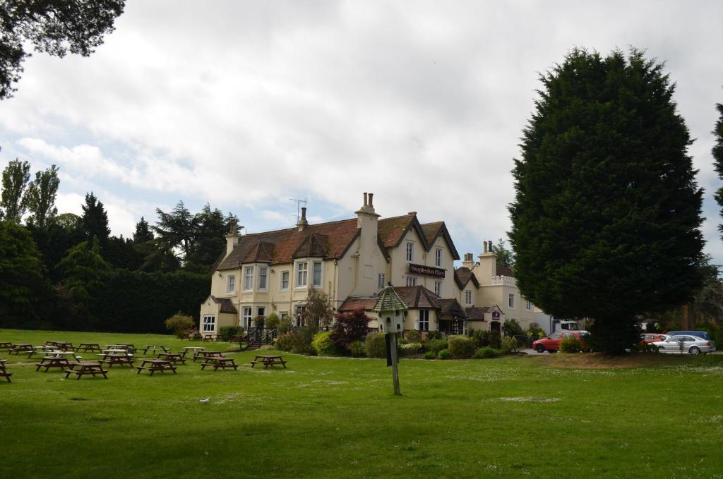 Worplesdon Place Hotel Guildford Luaran gambar